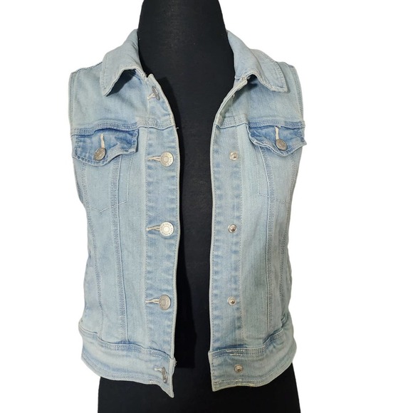 Cat & Jack Other - Cat & Jack jean denim vest jacket sz L